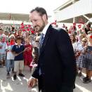 Kronprins Haakon besøker den norske skolen i Qatar (Foto: Lise Åserud / Scanpix)